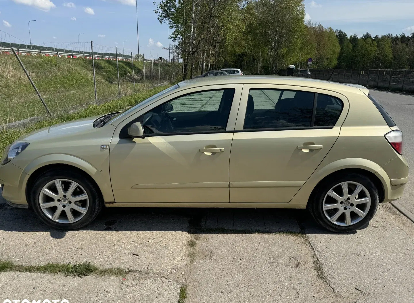 mazowieckie Opel Astra cena 6000 przebieg: 208800, rok produkcji 2004 z Marki